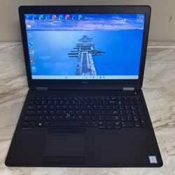 Dell Latitude 5570 Laptop 15.6" i5 - 256GB SSD 16GB RAM Windows 11 Pro - New Battery + Dell Dock