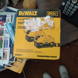 2 NEW In The Box Dewalt 20v Max 6ah Lithium Ion Batterys 