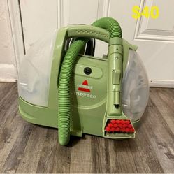 Se Vende Aspiradors Bissell Usada Pero Le Falta Una Piezas Como Se Muestra En La Foto De Lo Demás Funcuina Bien Por Eso Su Precio Es Bajo Por $40