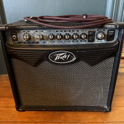 Peavey Vypyr Solid State 15-Watt 1x8 Modeling Guitar Combo And 10ft Kirlin Cord