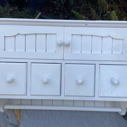 Cute antique little kitchen Cabinet in White  
