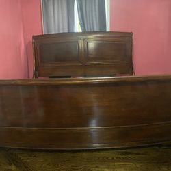 king 🛌 bed frame