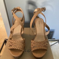 Ladies New Wedge Sandals Sz 8.5