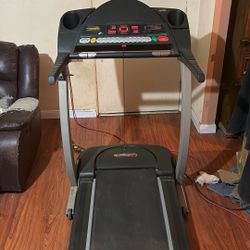 Proform 520X Electric Treadmill- Great Condition $ 150 OBO