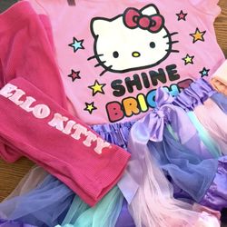 Hello Kitty Size 4, It’s Available 