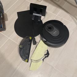 Shark Robot  Wet/Dry 