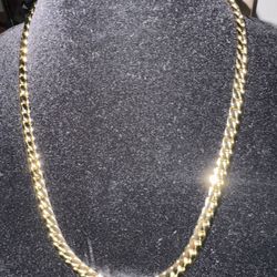 14k Gold Plated 22 Inches Long 8 MM Wide Cuban Necklace 