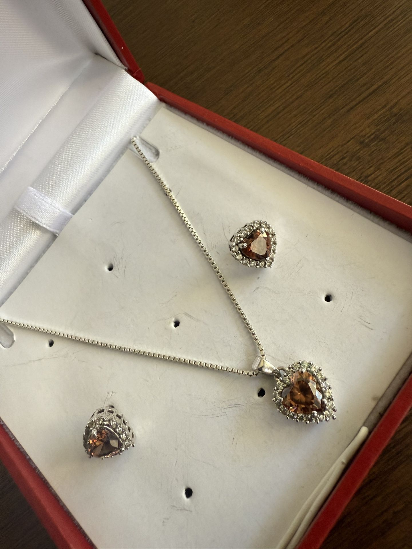 Gorgeous Silver C2 Heart-Shaped Jewelry Set Includes necklace and earrings