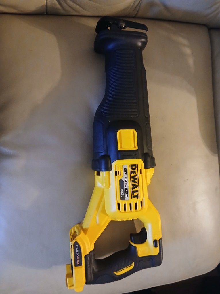 DEWALT
FLEXVOLT 60V MAX Cordless Brushless Reciprocating Saw (Tool Only)