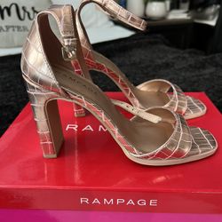 Heels 👠 For Sale!!