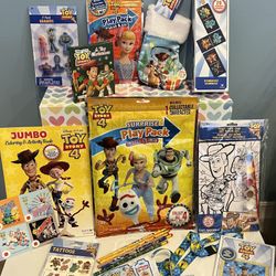 Toy Story 4 Holiday Activity Bundle