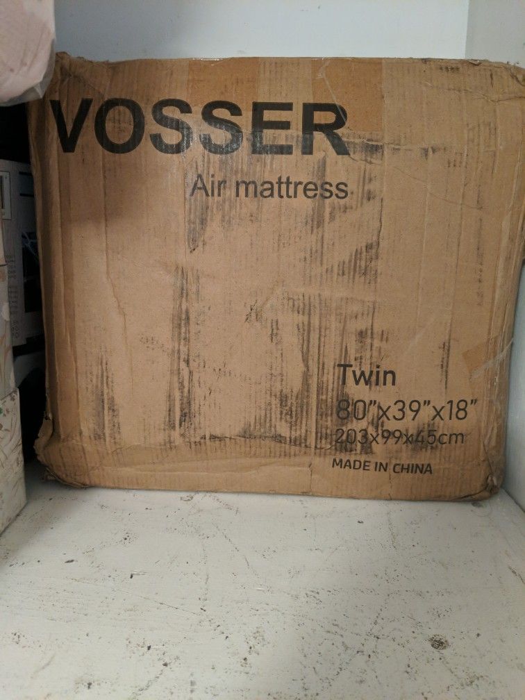 Vosser Air Mattress