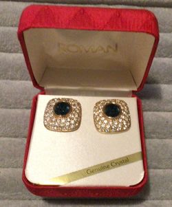 GOLD TONE STUD SIGNED ROMAN EARRINGS GENUINE CRYSTALS