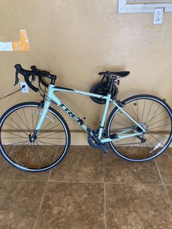 Trek women road bike