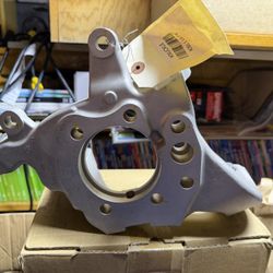 2013-2018 Nissan Altima Maxima OEM 430183TA0A Right Passenger Rear Axle Knuckle 