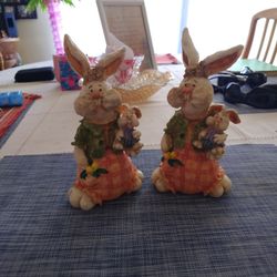 Clay Figure Rabbits