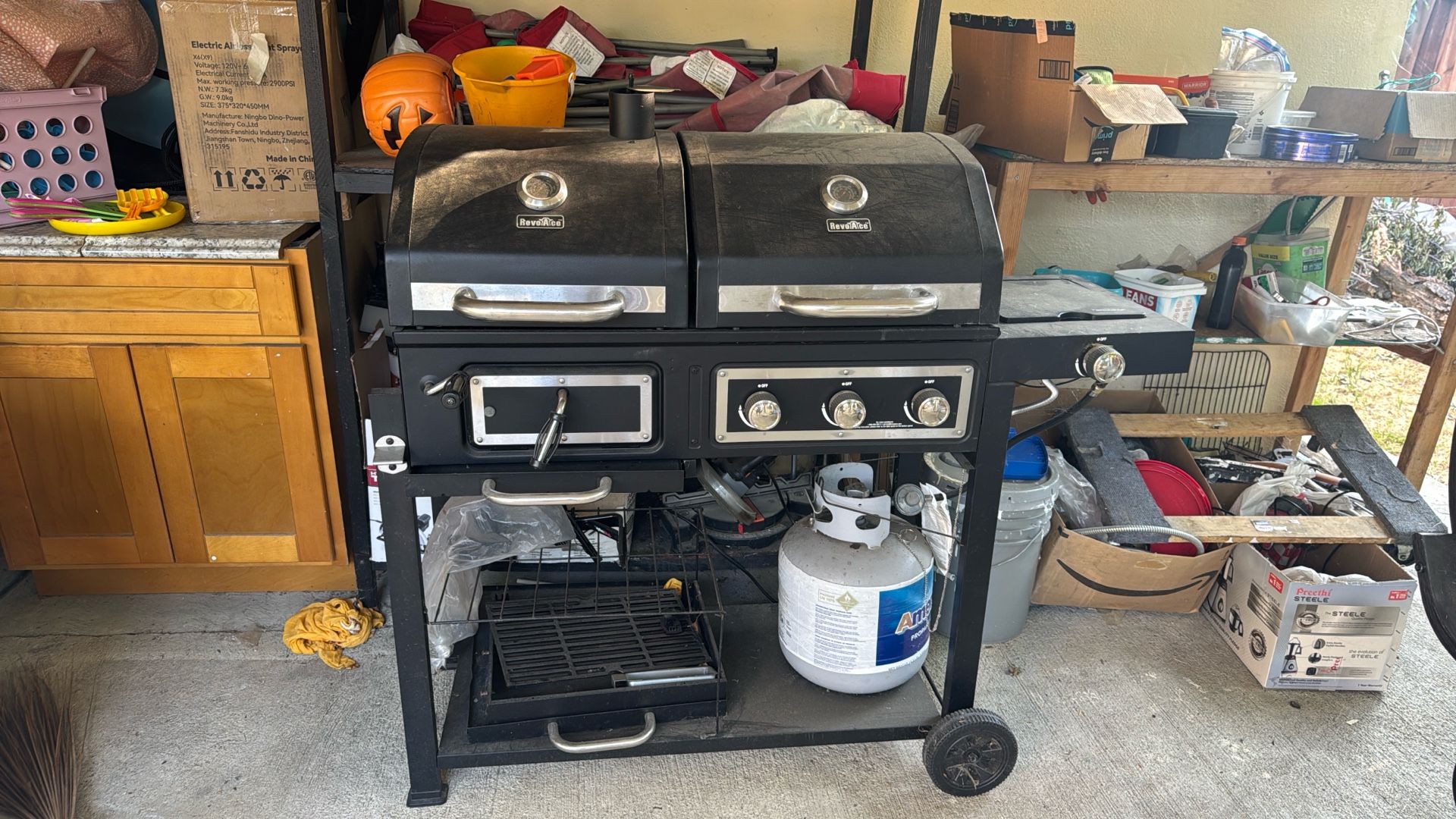  RevoAce Dual Fuel Gas & Charcoal Combo Grill, Black with Stainless x
