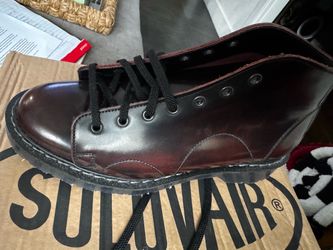 Monkey Boots Solovair dark burgundy rub off size 9 rare. 7 hole, made in England dr martens sole type
