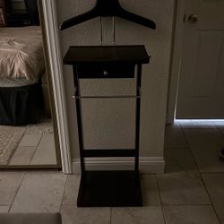 Valet Stand