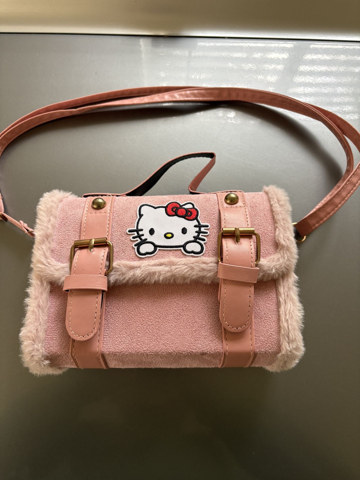 Hello Kitty Shoulder Bag