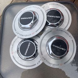 Z-28 Center Caps
