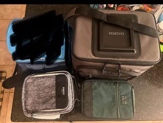 Coolers/Lunchbags - New/Like New
