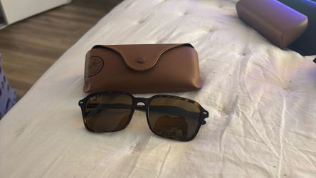 Ray -Ban’s For Sale Like New!!! Case Included!!!