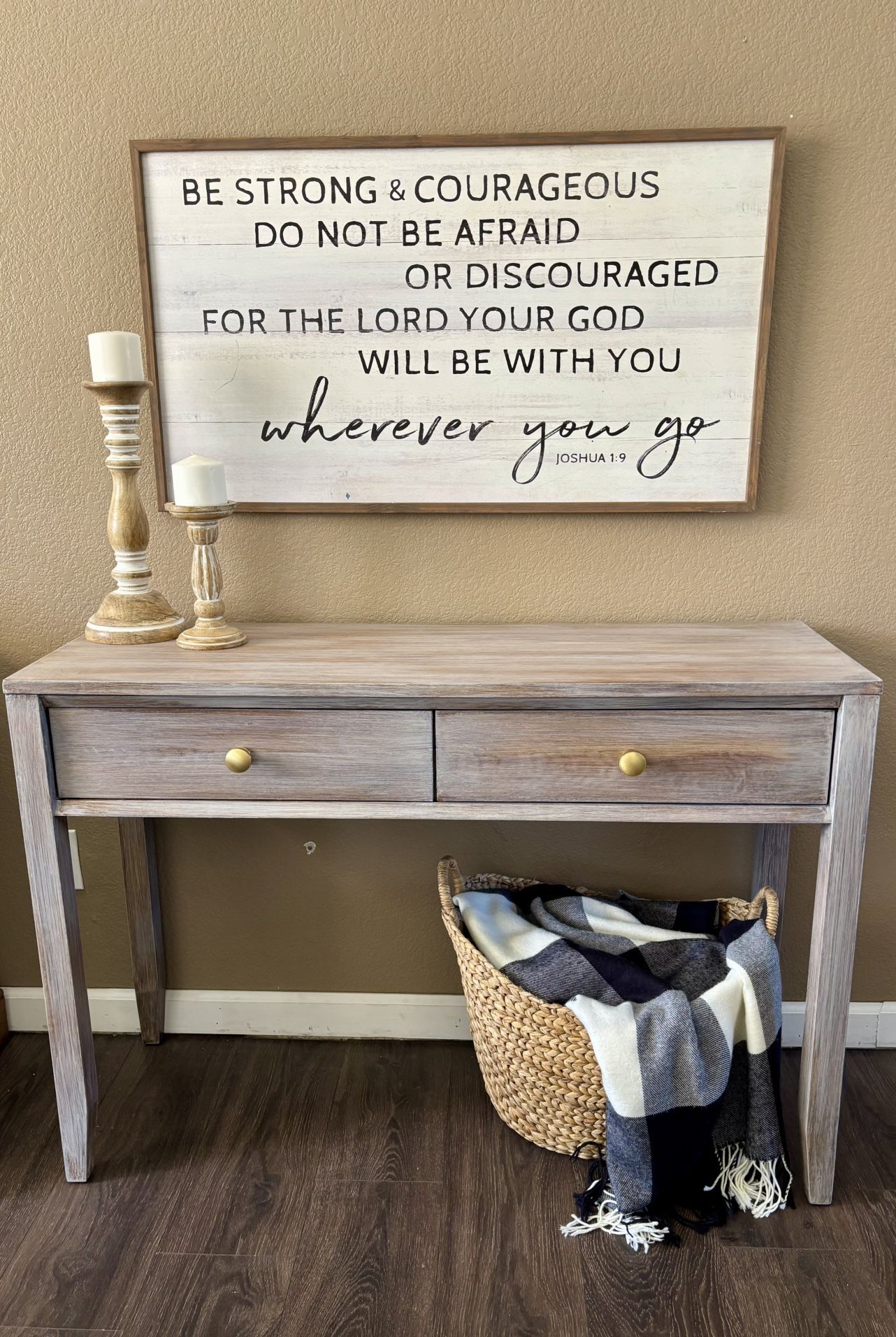 ❤️ farmhouse accent entryway table hall sofa couch neutral gray brown console pottery barn seadrift decor