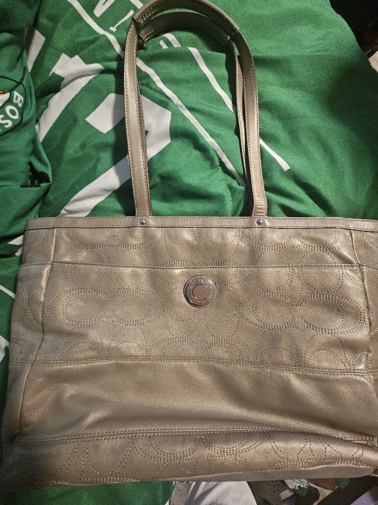 Coach Pocketbook...new