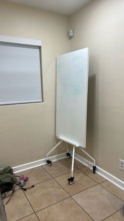 Free - ikea white board / pin up board