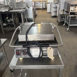 Grooved Panini Press STARMAX