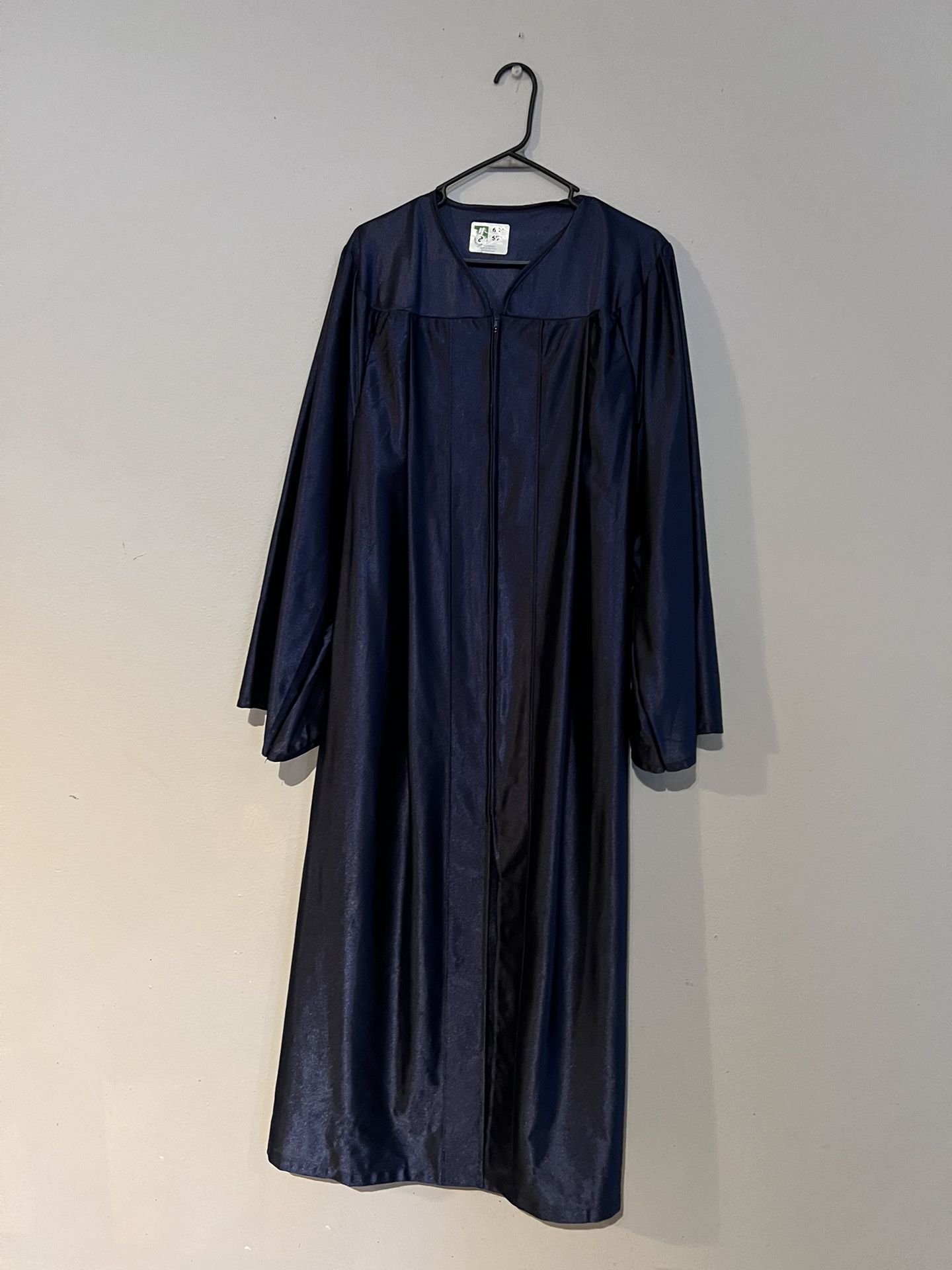 Graduation Gowns 