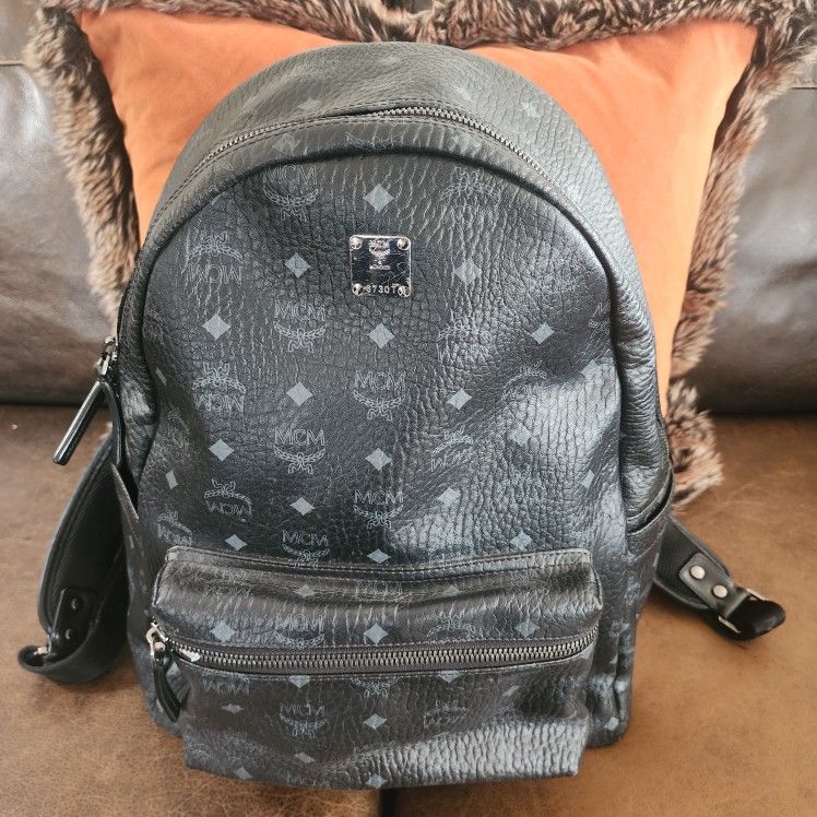 🔥MCM🔥 Leather Visetos Backpack - 100% Authentic!