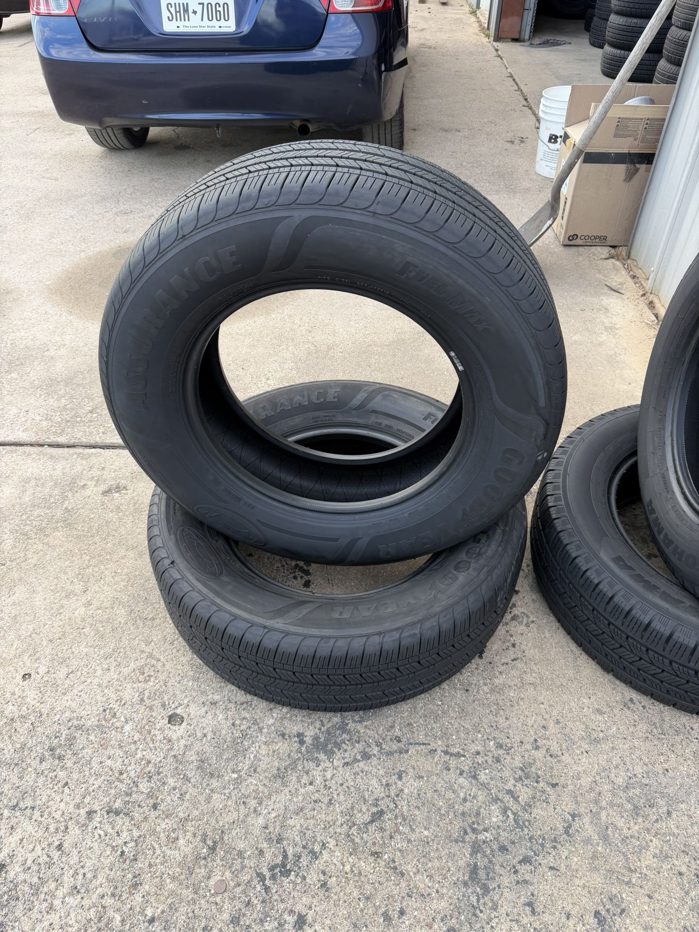 2 Llantas 255/65/18 Dela Goodyear 95% De Vida