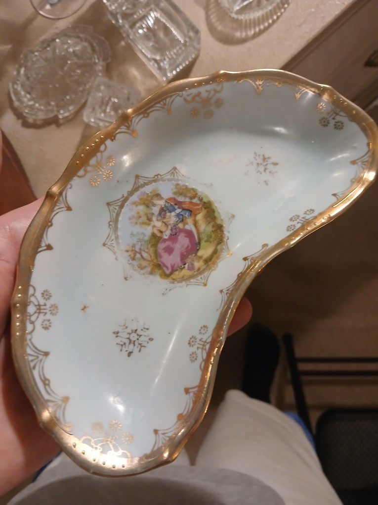 Austrian Royal Vienna Blue Gold Embellished Cameo Couple Bone China Porcelain Dish