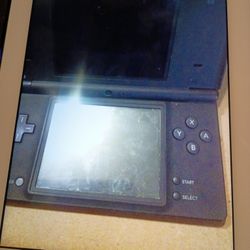 NINTENDO  DS. 