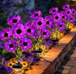 💜🌻Beautiful Well Lit Solar Purple Sunflower Lights💜Perfect for your Yard or Garden🌻Summer ~New