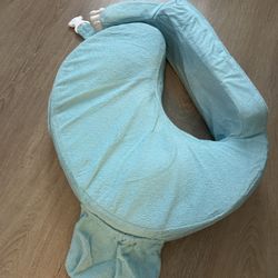 My Breast Friend Nursing Pillow