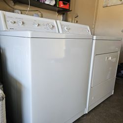 Kenmore  Super Capacity  Washer And Gas Dryer Work Great  