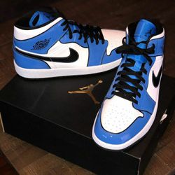 Air Jordan 1 Mid SE