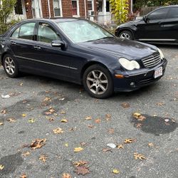 2007 Mercedes C280 4 Matic