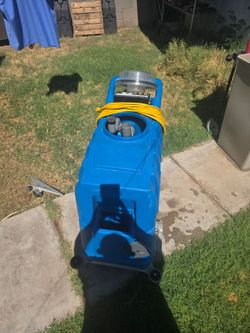 Industrial Carpet extractor