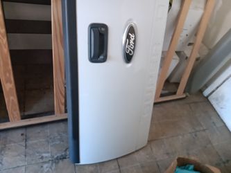 Ford Super Duty White W Camera