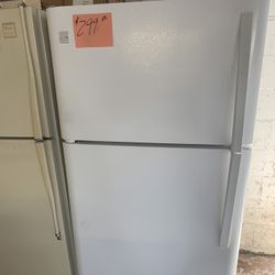 Kenmore Refrigerator Excellent Works Perfectly