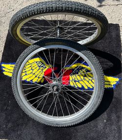 GT Tires 20” Bmx Rims   Dyno Redline Haro elf