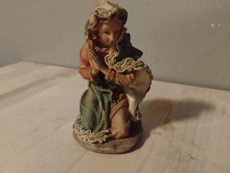 Vintage Kneeling Virgin Mary Nativity Figurine – A’s Collection Christmas Decor