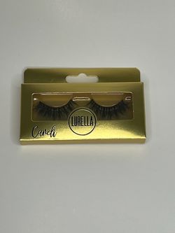 3D Mink "Candi" Eyelashes.