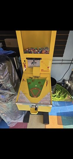 Bouncy Ball Machine