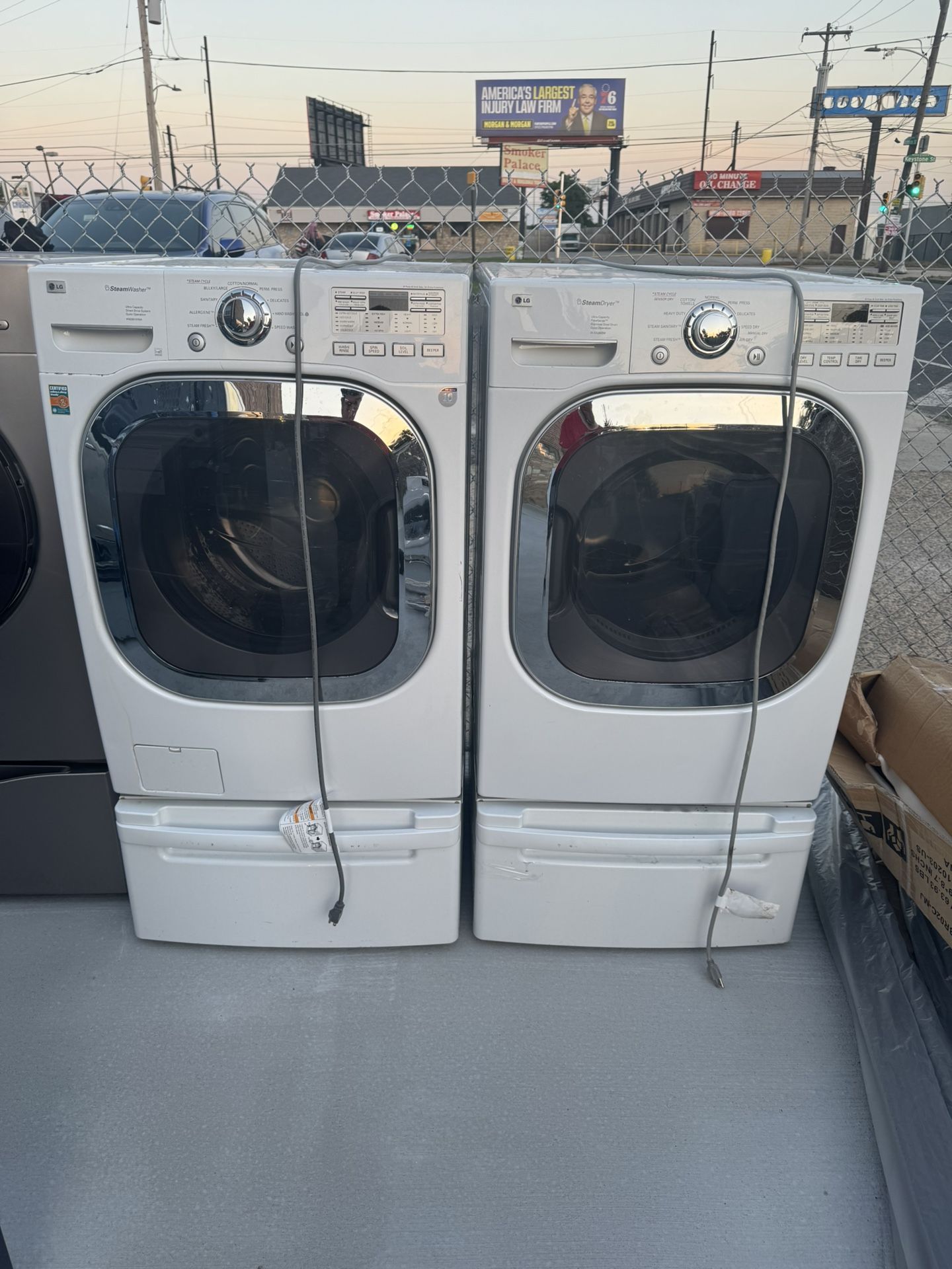 Lg Washer & Gas Dryer