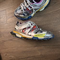 Multiply Color Balenciaga Tracks 